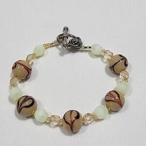 Handmade Artisan Heart Bead Bracelet Floral Toggle Clasp Boho MCM Vintage 1980